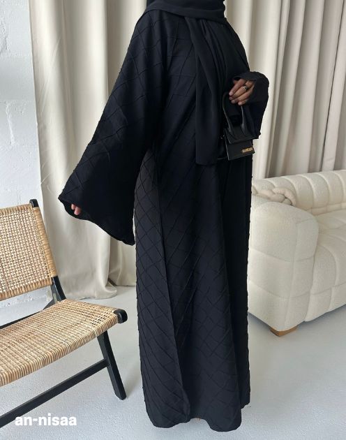 LAYAN: Black Criss-Cross Smart Abaya - Image 6