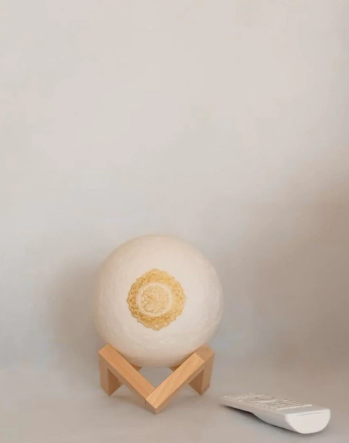 Quran Moon Lamp - Image 5
